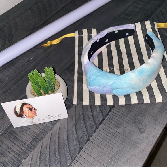 LELE SADOUGHI TIE DYE KNOTTED HEADBAND - Picture 3 of 7